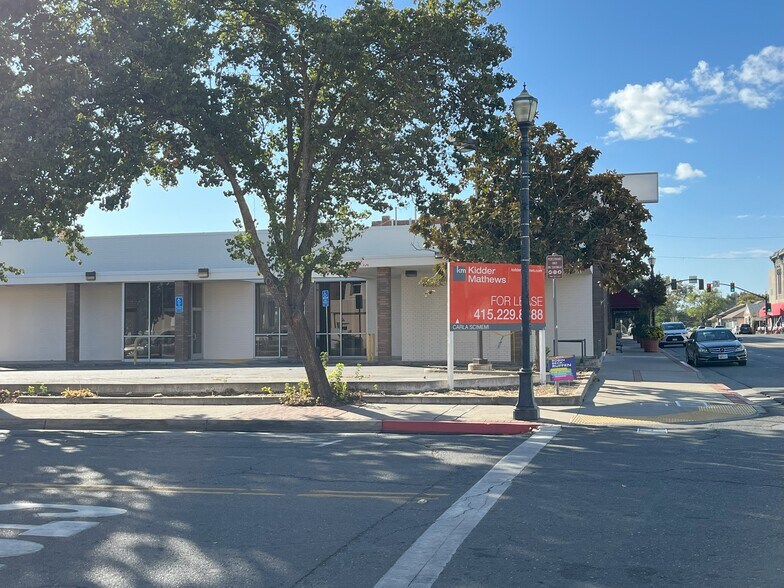 More Photos Of 178 N 1st St, Dixon Freestanding For Lease