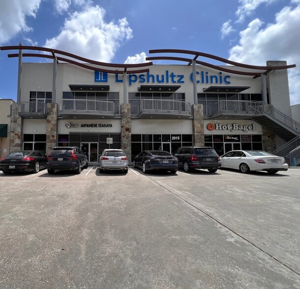 More Photos Of 2015 S Shepherd Dr, Houston Unknown For Lease