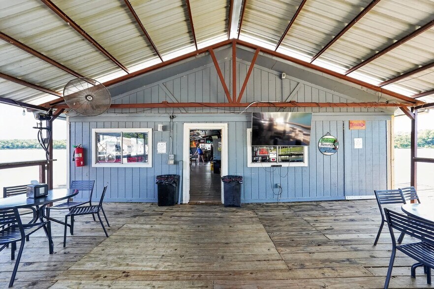 More Photos Of 113 E Bk 800 Rd, Stigler Marina For Sale