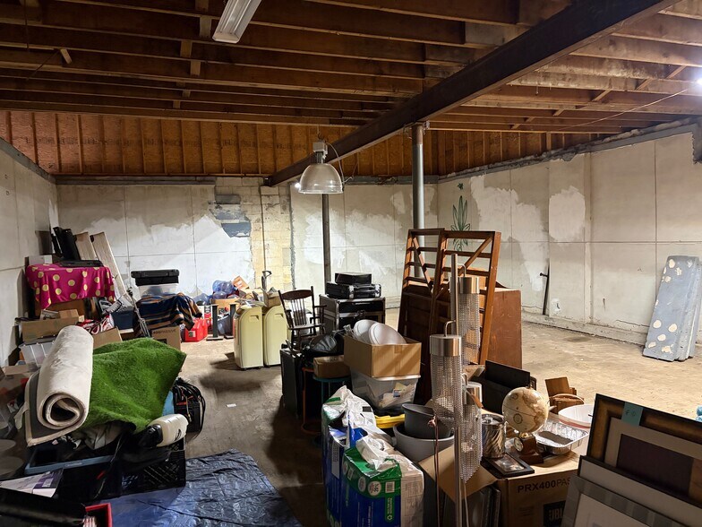 More Photos Of 112 Mill St, Linden Warehouse For Sale