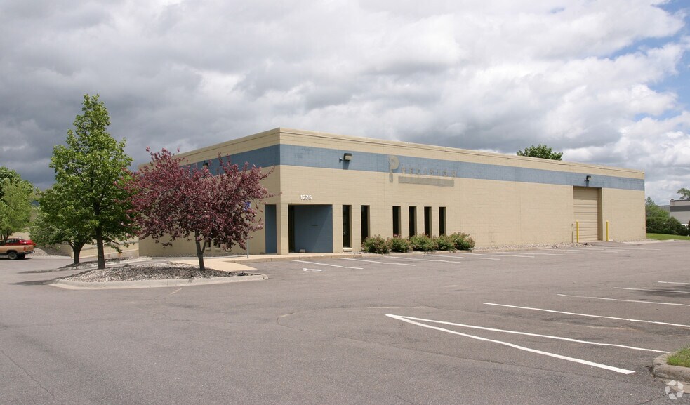 More Photos Of 1275 Corporate Center Dr, Eagan Manufacturing For Lease