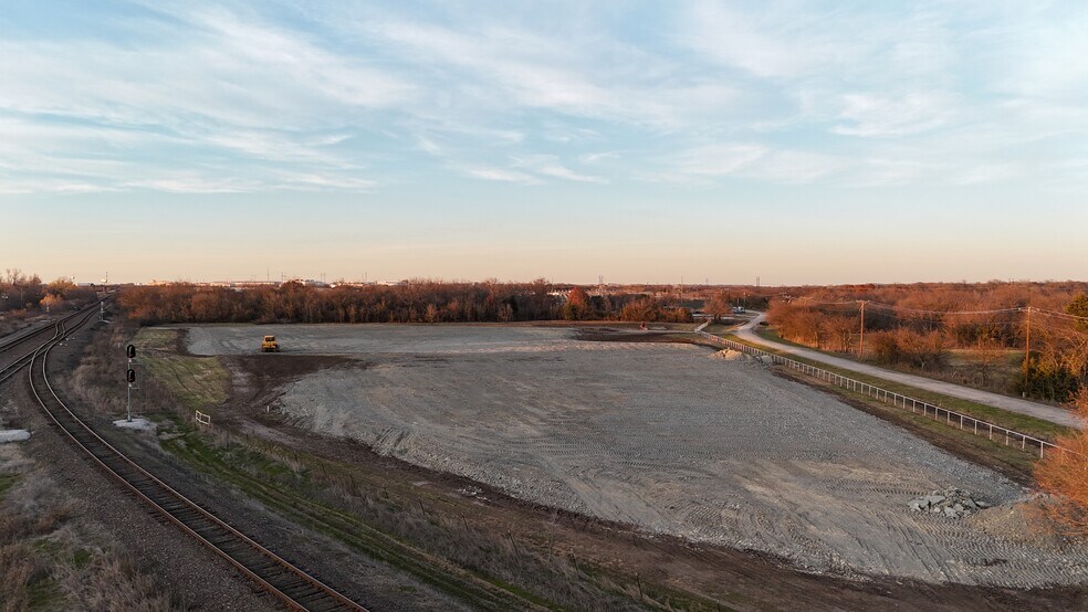 More Photos Of N. Weaver Street, Gainesville Land For Sale