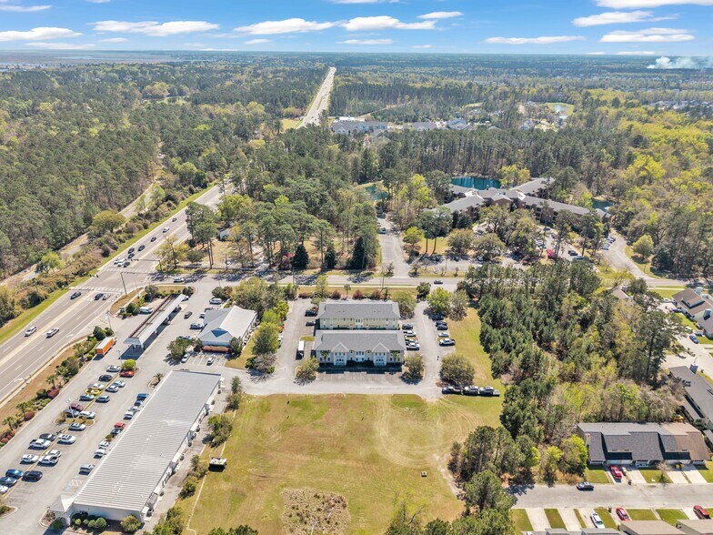 More Photos Of 100 Timber Trail Rd, Richmond Hill Office For Sale