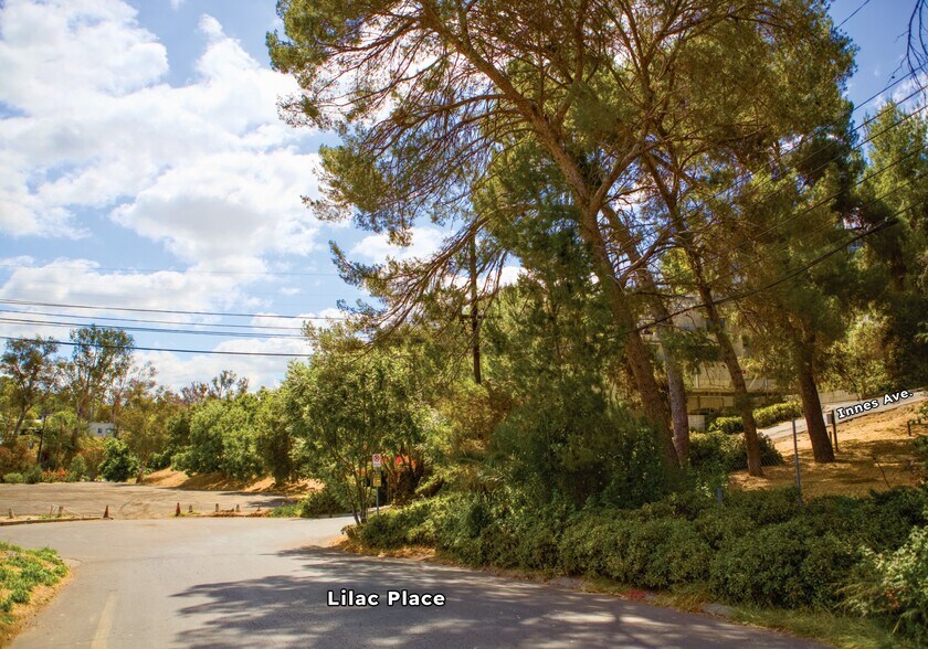 More Photos Of 1204 Lilac Pl, Los Angeles Land For Sale