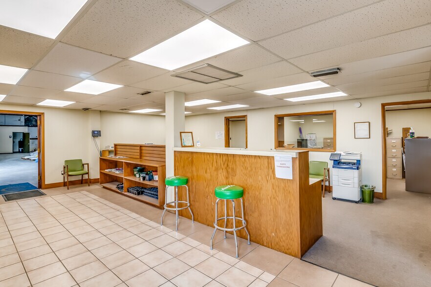 More Photos Of 3601 Wetumpka Hwy, Montgomery Warehouse For Lease