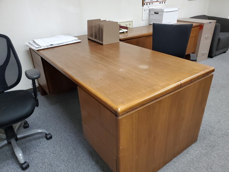 More Photos Of 2715 Ingalls St, San Francisco Warehouse For Lease