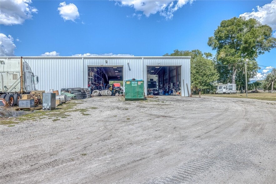 More Photos Of 1330 US 17, Seville Warehouse For Sale