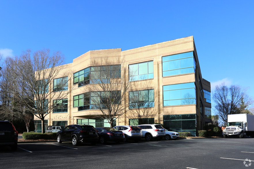 More Photos Of 300 Parkbrooke Pl, Woodstock Medical For Lease