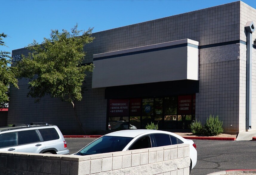 More Photos Of 1025 N McQueen Rd, Gilbert Warehouse For Lease