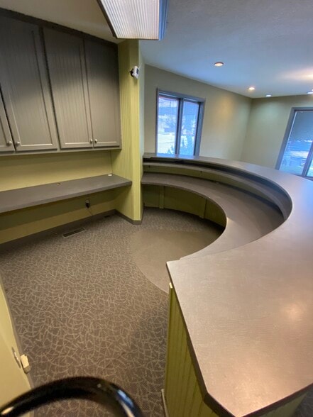 More Photos Of 1429 Weatherly Rd, Huntsville Medical For Lease