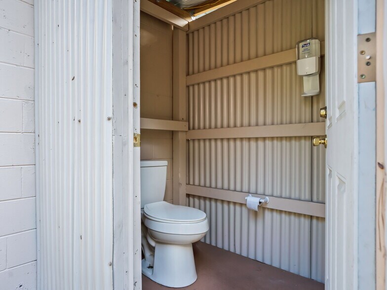 More Photos Of 15260 NE 152nd Pl, Fort Mc Coy Trailer Camper Park For Sale