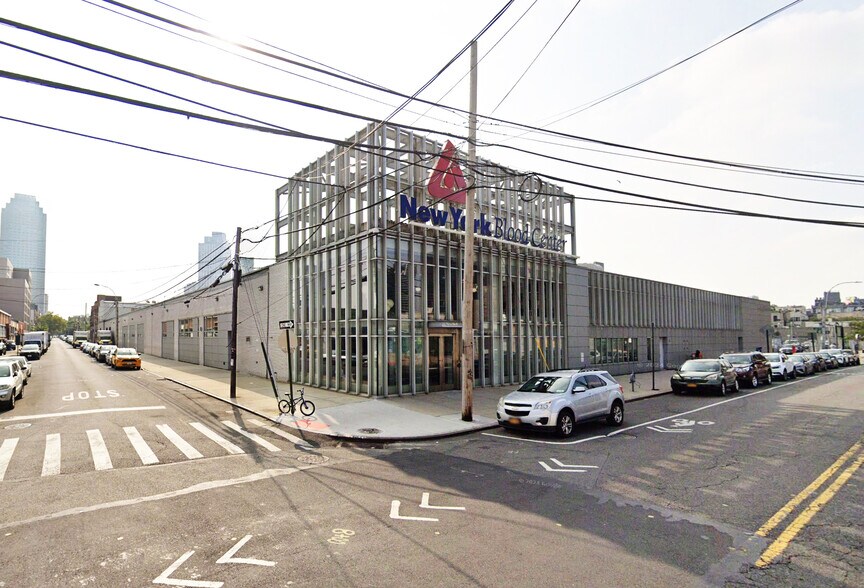 More Photos Of 45-01 Vernon Blvd, Long Island City Medical For Lease