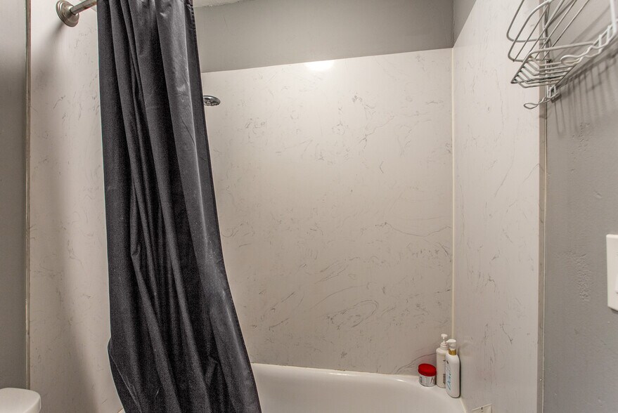 More Photos Of 43232 Starr St, Fremont Multifamily For Sale