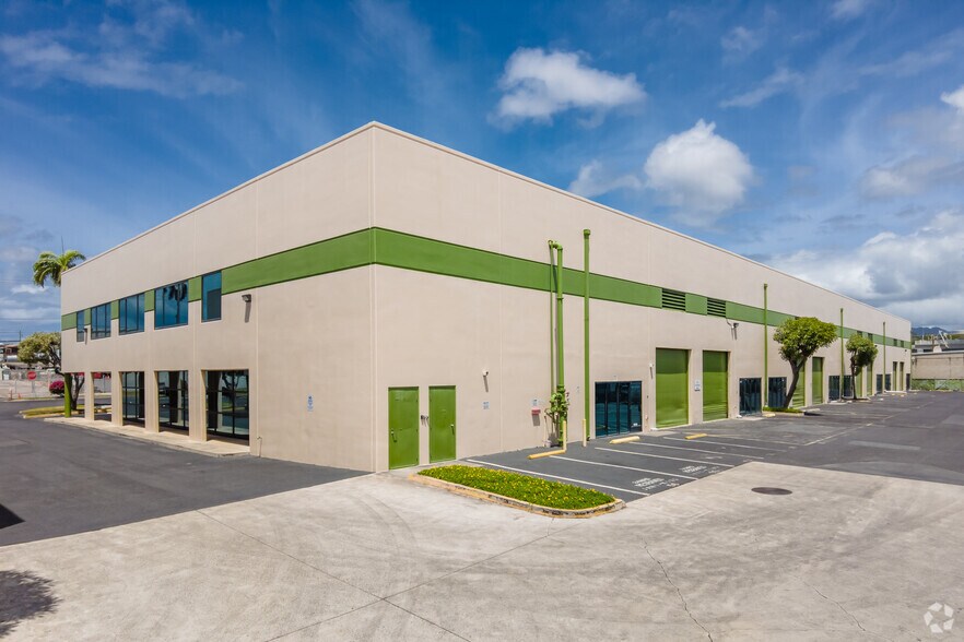 More Photos Of 94-155 Leoole St, Waipahu Flex For Lease