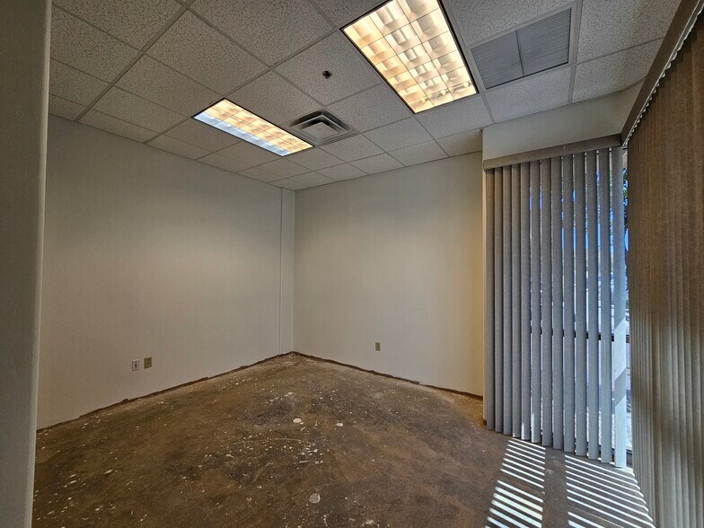More Photos Of 18205 N 51st Ave, Glendale Medical For Lease