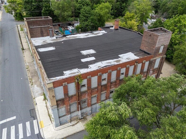 More Photos Of 365 W Whitehall St, Allentown Warehouse For Sale
