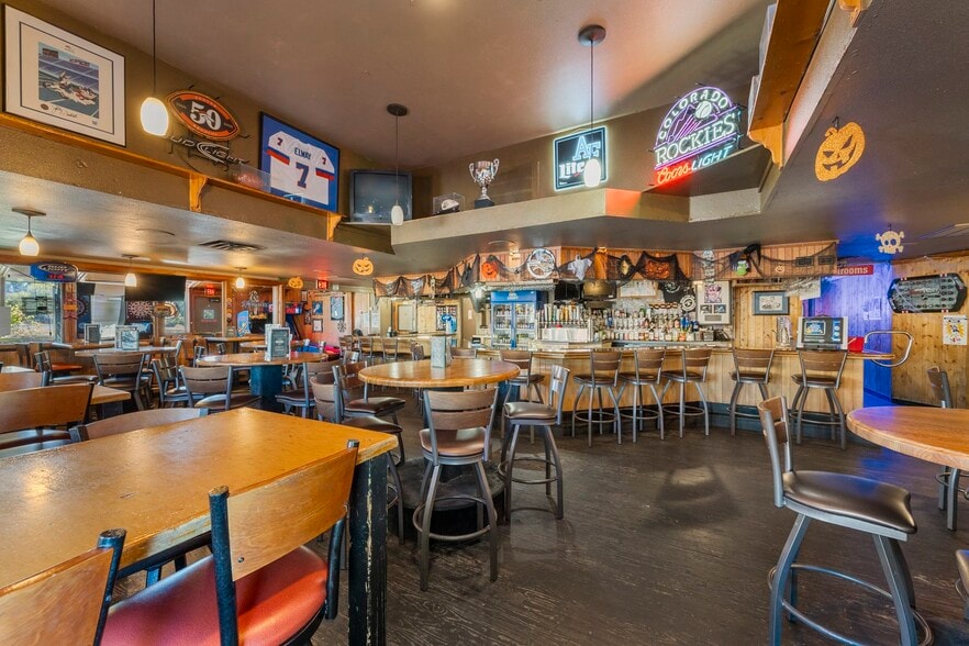 More Photos Of 1850 Dominion Way, Colorado Springs General Retail For Sale