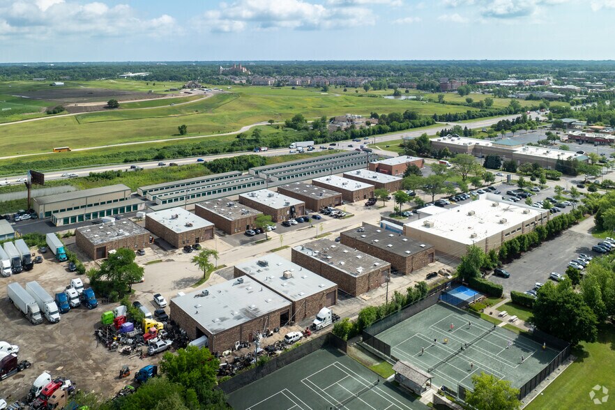 More Photos Of 1510 Paddock Dr, Northbrook Warehouse For Lease