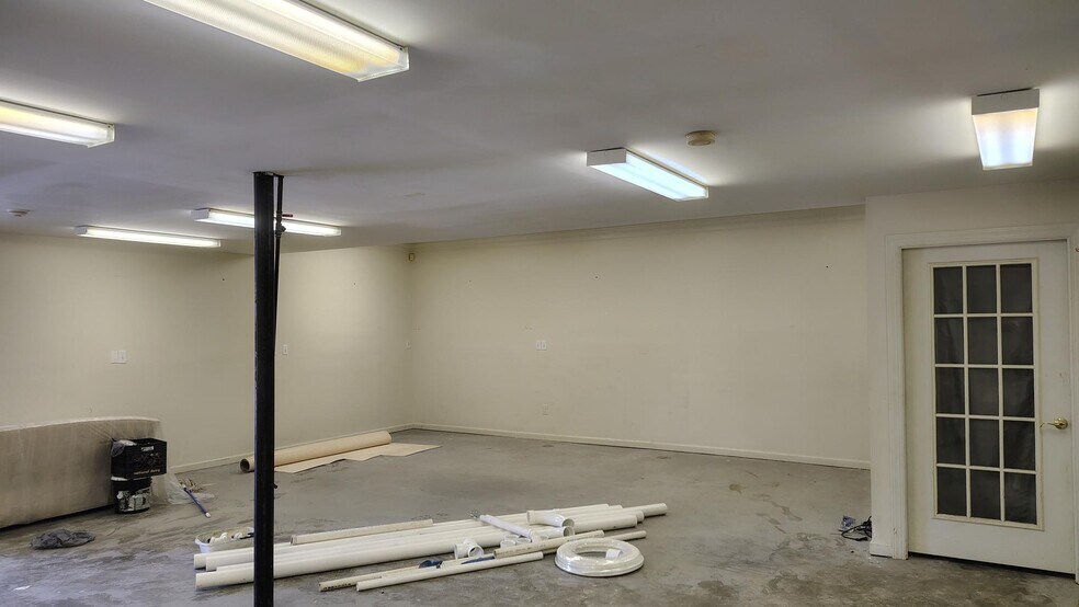 More Photos Of 1741 Bethlea Ave, Macon-Bibb Flex For Lease