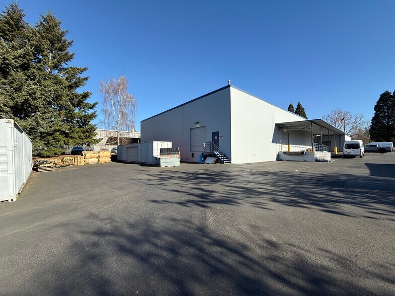 More Photos Of 14965 SW 72nd Ave, Portland Warehouse For Sale