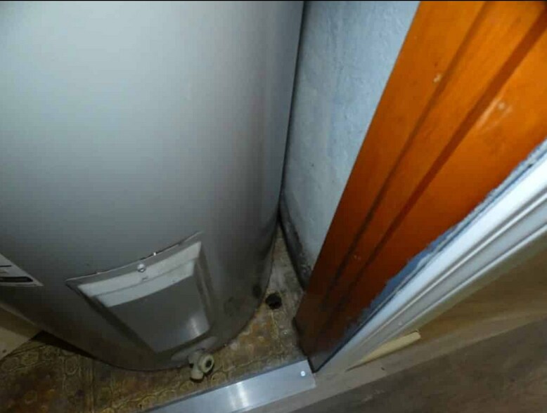 More Photos Of 105 S Washington St, Sparta Apartments For Sale