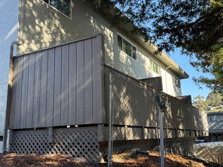 More Photos Of 437 Corte Arango, El Sobrante Apartments For Sale