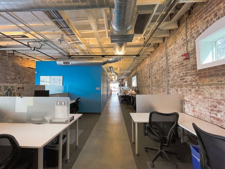 More Photos Of 1828-1834 Central Ave, Indianapolis Loft Creative Space For Sale