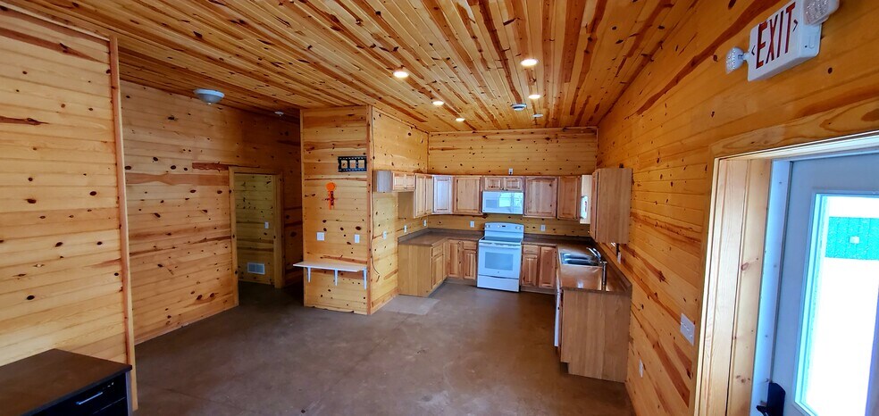 More Photos Of 13318 29th P St NW, Arnegard Warehouse For Sale