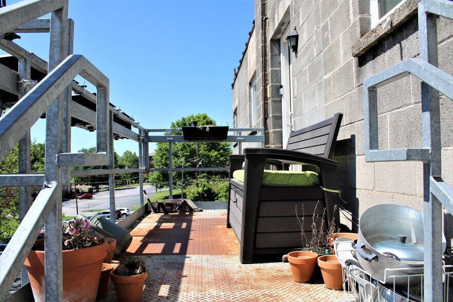 More Photos Of 84 E Main St, Brevard Storefront Retail Residential For Sale