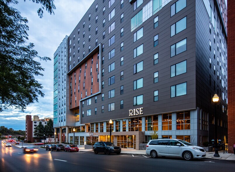 More Photos Of 532 E College Ave, State College Apartments For Lease