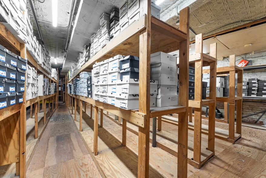 More Photos Of 5716 Myrtle Ave, Ridgewood Storefront Retail Office For Lease