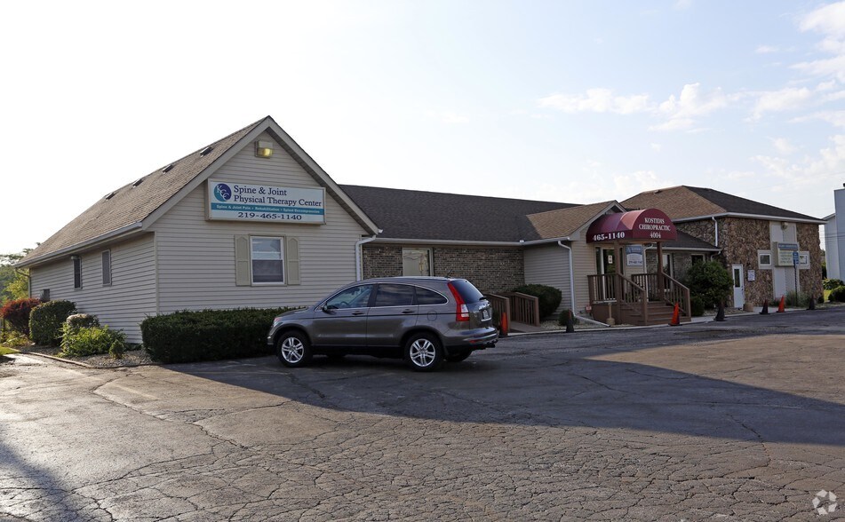 More Photos Of 4004 Campbell St, Valparaiso Medical For Lease