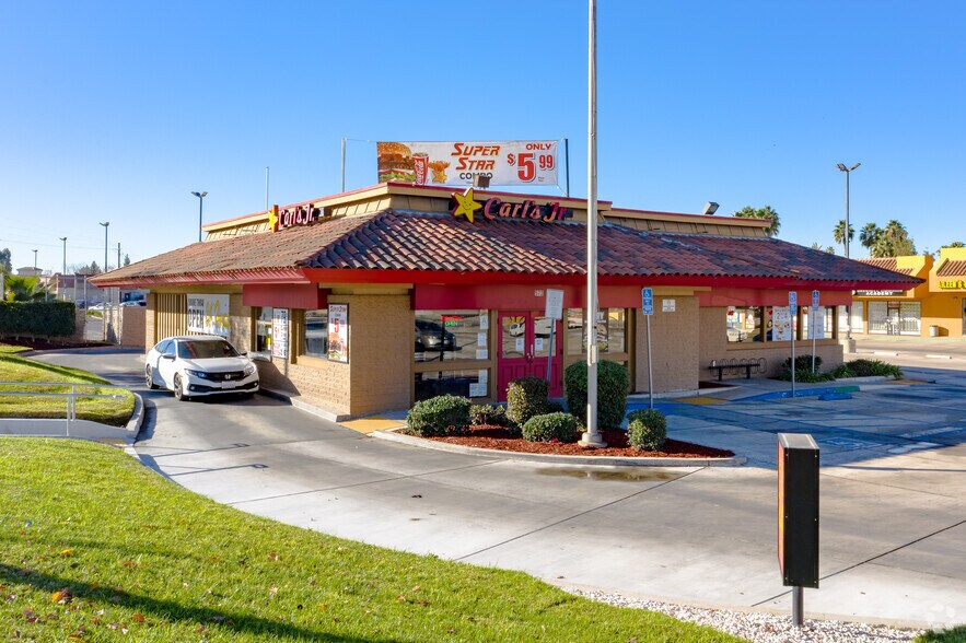 More Photos Of 543 N Azusa Ave, Covina Unknown For Lease