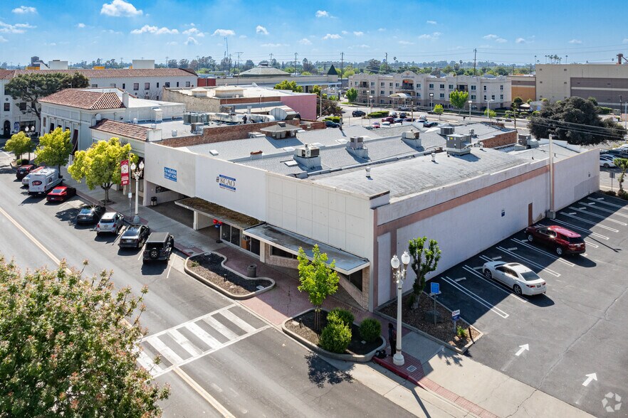 More Photos Of 213 W 7th St, Hanford Office For Lease
