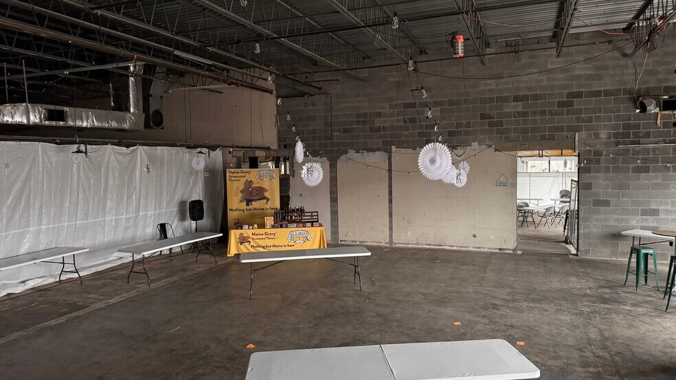 More Photos Of 95-97 Darling Ave, South Portland Office For Sale