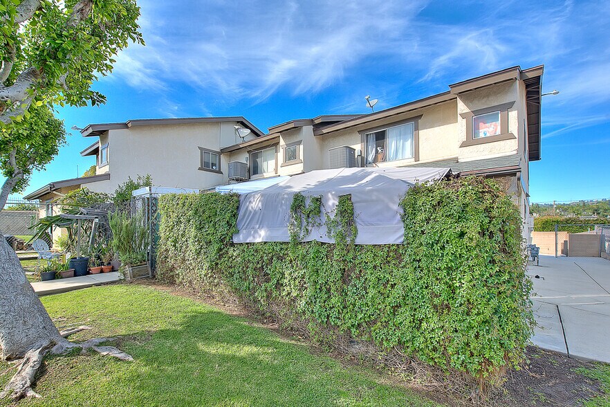 More Photos Of 275-299 Monte Vista St, La Habra Apartments For Sale