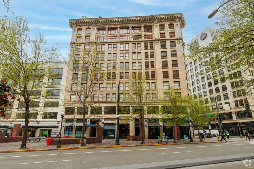 More Photos Of 1500-1506 4th Ave, Seattle Office For Sale