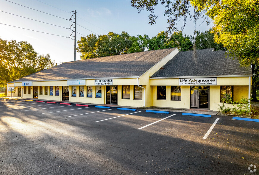 Primary Photo Of 8588 Starkey Rd, Seminole Medical For Sale