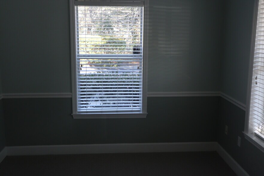 More Photos Of 2344 Centerville Rd, Tallahassee Medical For Lease
