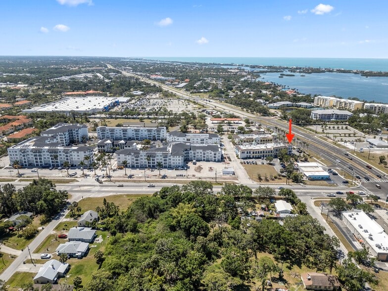 More Photos Of 3976 Destination Dr, Osprey Storefront For Sale