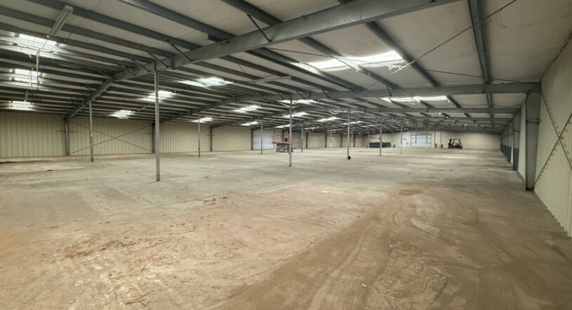 More Photos Of 3601 Wetumpka Hwy, Montgomery Warehouse For Lease