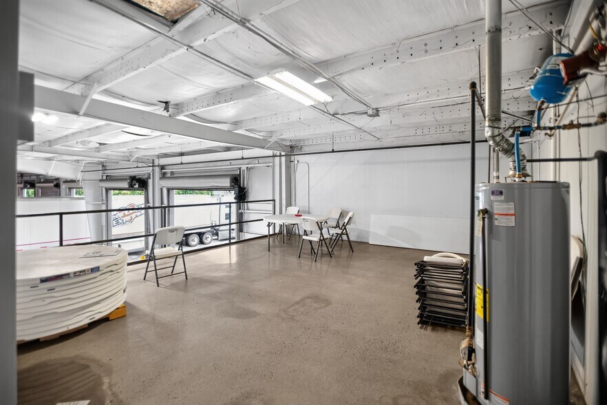 More Photos Of 908 Eastern Star Road Ext, Kingsport Distribution For Lease