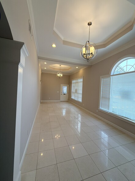 More Photos Of 3209 S Cherokee Ln, Woodstock Office For Lease