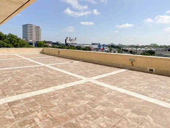 More Photos Of 601 NW Loop 410, San Antonio Office For Lease