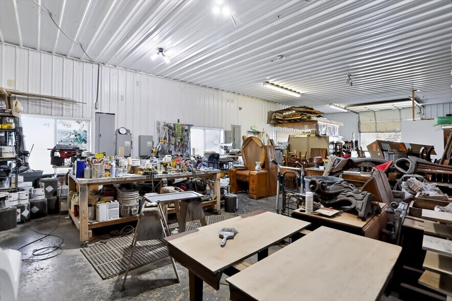More Photos Of 291 E Two Cent Rd, Bargersville Warehouse For Sale