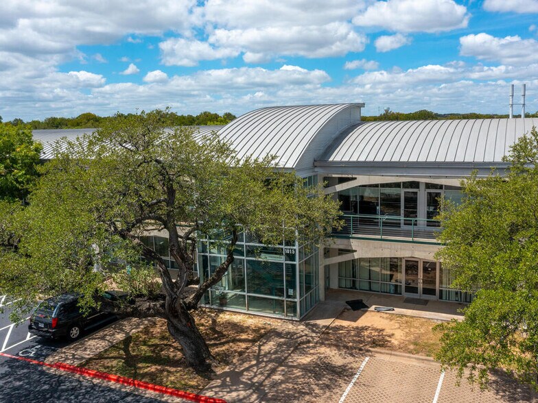 More Photos Of 1815 S Highway 183, Leander Office For Sale