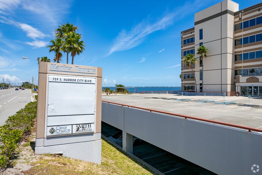 More Photos Of 709 S Harbor City Blvd, Melbourne Medical For Lease