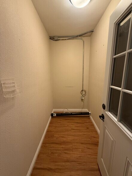 More Photos Of 33 E 4th Ave, San Mateo Office For Lease