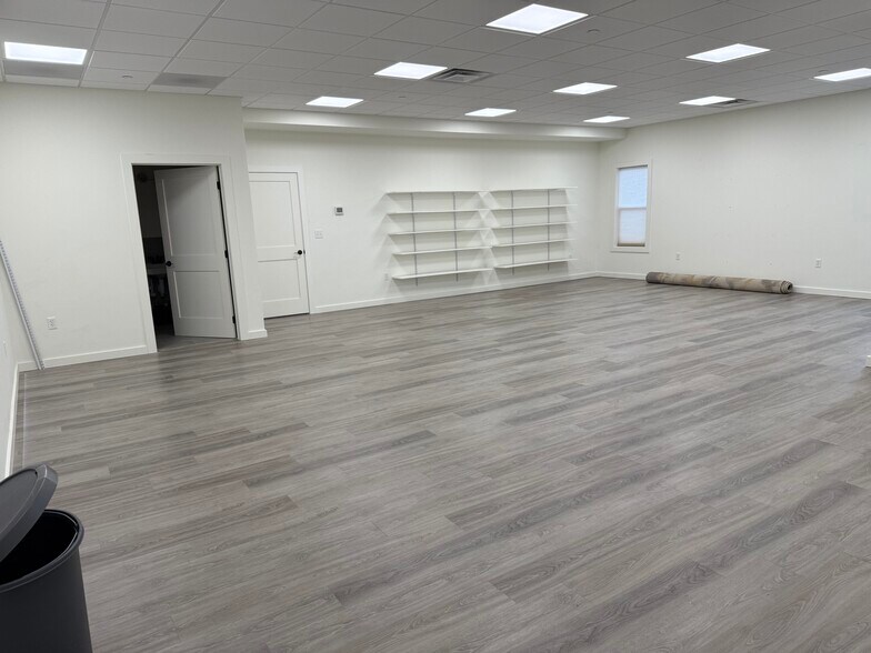 More Photos Of 155 Mill Town Loop, Bozeman Office For Lease