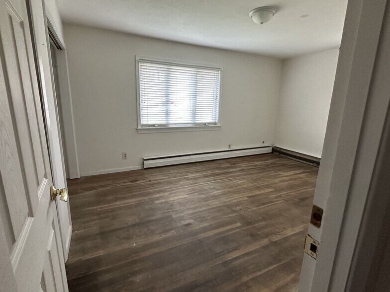 More Photos Of 208 E Island Dr, Eastlake Land For Sale